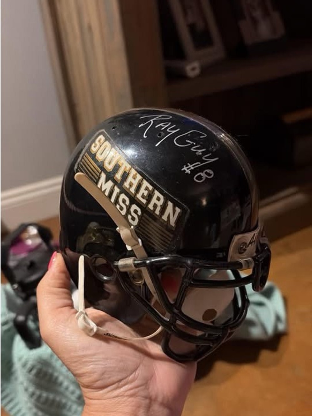 SCHUTZ Black Southern Miss Mini Football Helmet